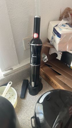 Hand vacuum 20 inches