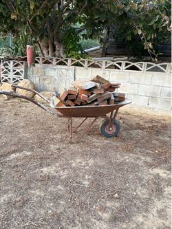 Firewood * Cut & Dried * 5 minutes from La Jolla Shores beach