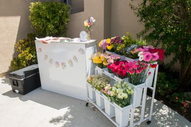 White Metal Flower cart with wheels