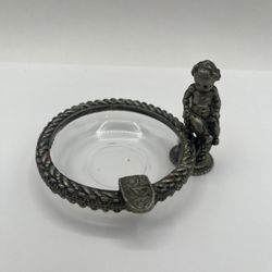 VINTAGE METAL AND GLASS SHERUB ASHTRAY.  Diameter: 2.75”