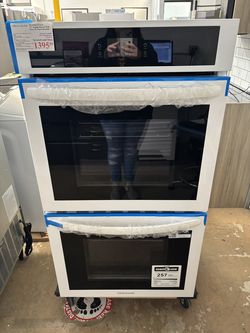 New Frigidaire 27” Double Electric Wall Oven