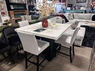 Elegant marble dining table set! $999 🤍🔥