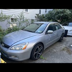 Honda Accord 2005 Silver 