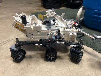 Lego vehicle