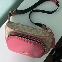 Coach Designer Belt Bag Pink and Tan Waist Pack Adjustable *EXCELLENT CONDITION*