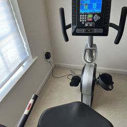 910SR Diamondback Recumbent Exercise Bike