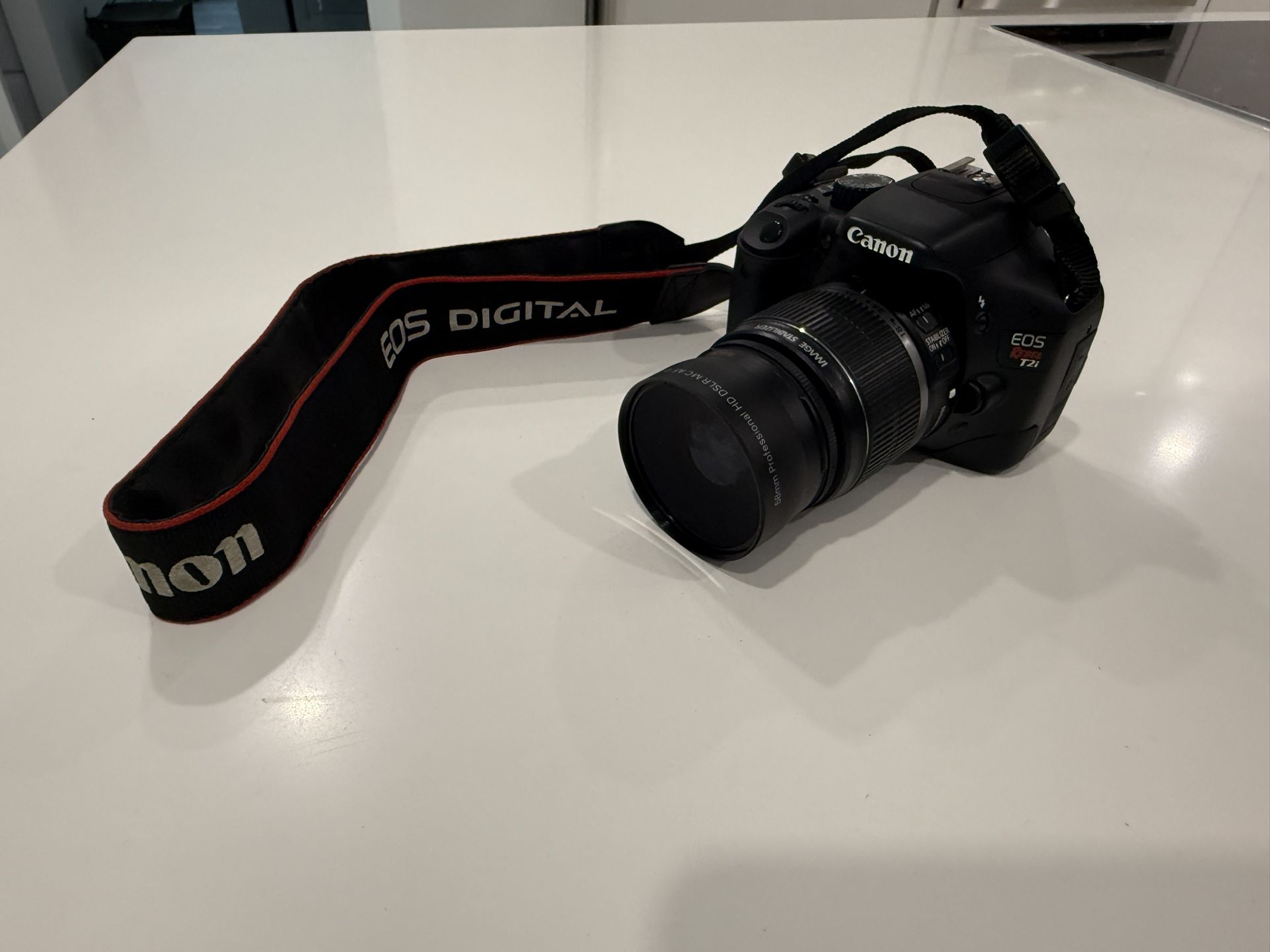 Canon Rebel T2i EOS 550D in GREAT Condition 