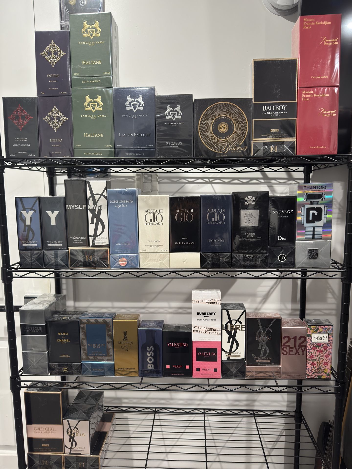 Colognes & Perfumes