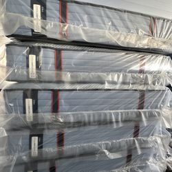 Sealy Posturepedic Pro Queen Mattress