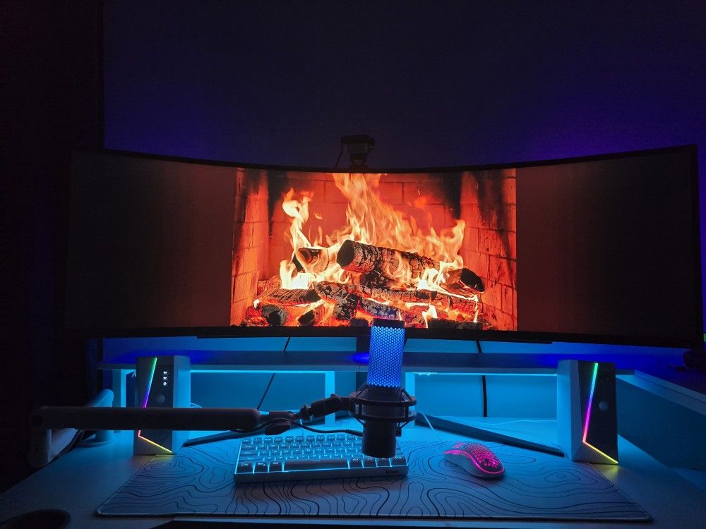 LG UltraGear 49” 240Hz Gaming Monitor QHD G SYNC Excellent