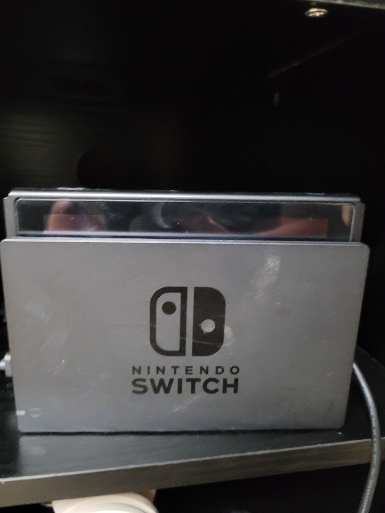 Nintendo Switch &Accessories 