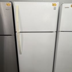 KENMORE 30” TOP AND BOTTOM REFRIGERATOR 