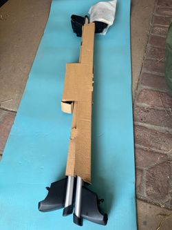 Audi Q5 roof rack (brand new / in-box)