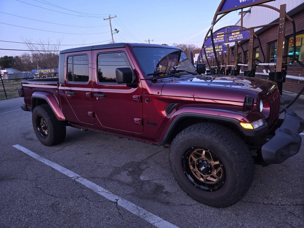 2021 Jeep Gladiator