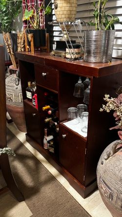 Bar table