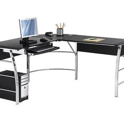 office desk – L shape or corner desk – black/chrome