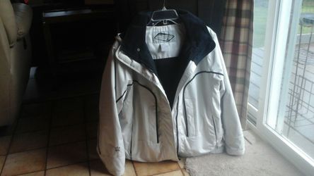 Womens "M" Body Glove Coat