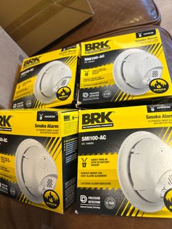 (4 pack)First Alert  BRK SMI100-AC, Hardwire Interconnect Smoke Alarm with Battery Backup