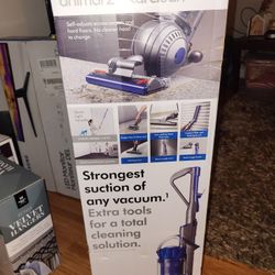 Dyson Vacuum 