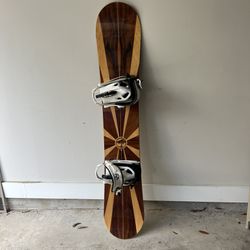 A Frame Arbor Snowboard 