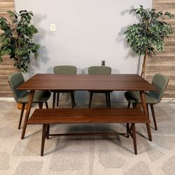 Article "Seno" Dining Table Set