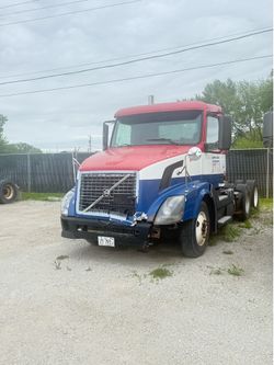 2004 Volvo ( AS IS)
