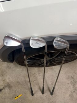 Titleist Vokey wedge set 52° 56° 58°