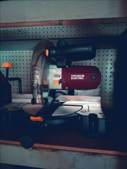 Miter saw