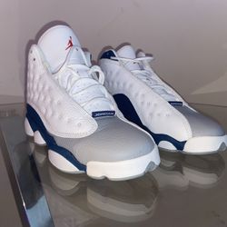 Air Jordan 13 Retro (GS) , 5.5 Men’s , White / Fire Red - French Blue