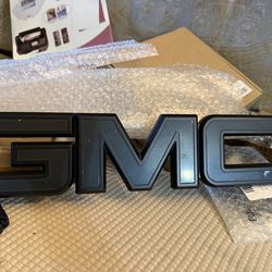 GMC Emblem