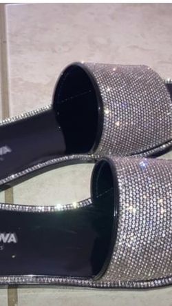 Army Green Fashion Slides/Sandals - Size 11