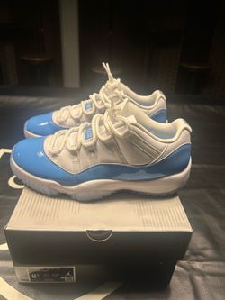Jordan 11 University Blue Size 8.5 men