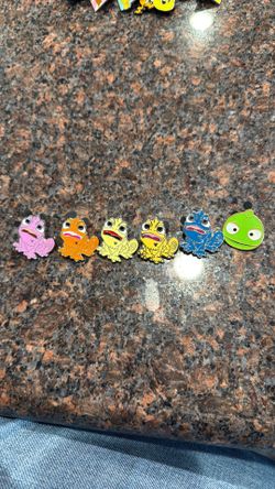 Disney Pins Rapunzel Pascel