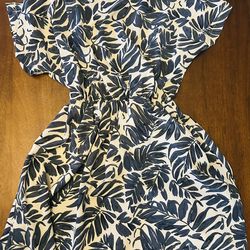 Blue and floral dress with elastic cinched waist and sheer skirt lining