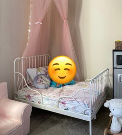Kids Extendable bed frame
