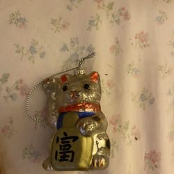 Chinese Lucky Kitty Glass Ornament 