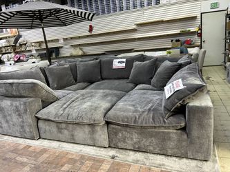 Tenton 6 piece fabric modular sectional
