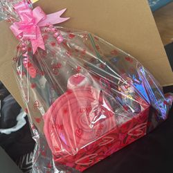 Love Gift Basket For Mom, Special Her, or Sister!