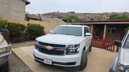 Chevy  Suburban LT