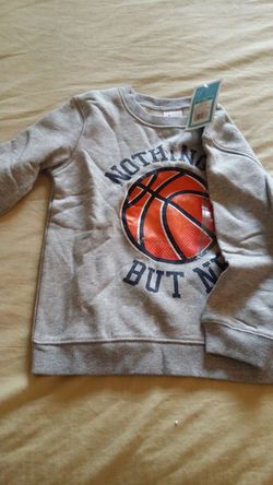 New T.shiret for boys size 4 and 5