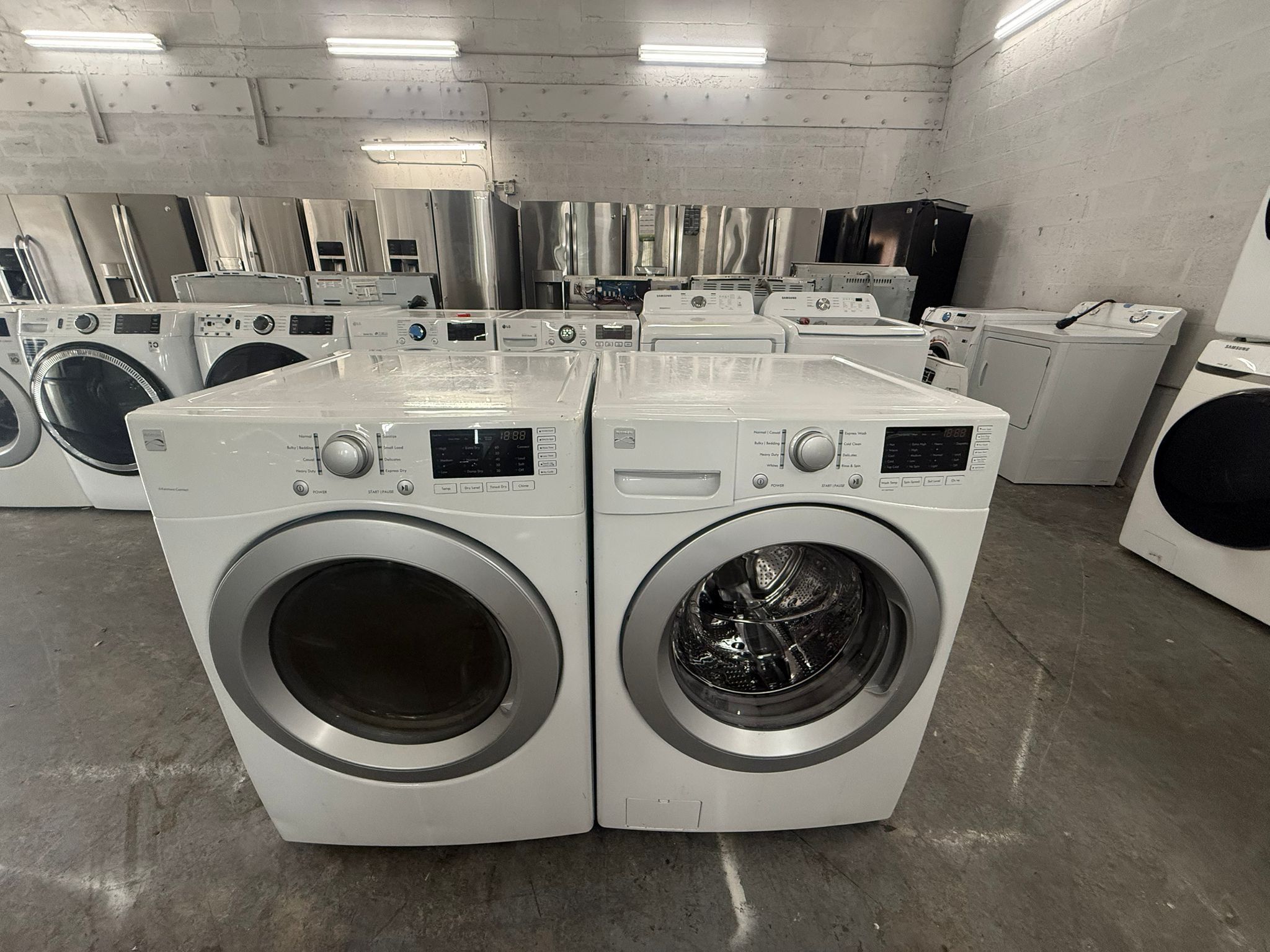 Kenmore Washer And Dryer Set “27 ( Lavadora Y Secadora)
