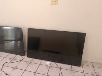 onn. 50” 4K UHD Smart TV – Excellent Condition