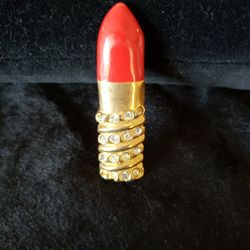 Lipstic Brooch/Pin