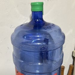 8 Empty 5?gallon Water Jugs. 