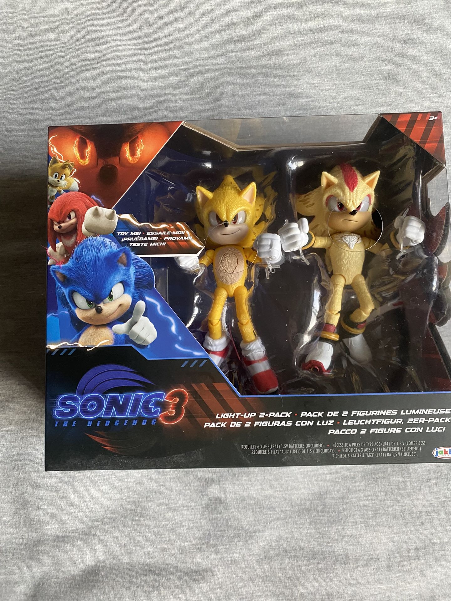 Sonic 3 Super Sonic & Super Shadow Light Up 2-Pack
