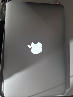 MacBook