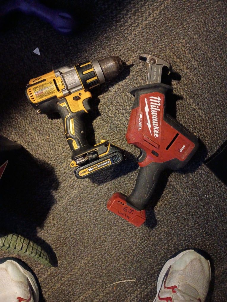 DeWalt & Milwaukee Saw For Cheap