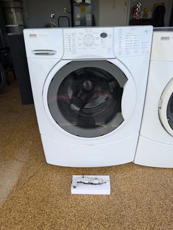 Kenmore Elite HE4 Washing Machine - NEEDS REPAIR