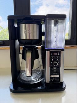 Ninja Specialty Coffee Maker w/ Built-In Frother – Excellent Condition $100 OBO