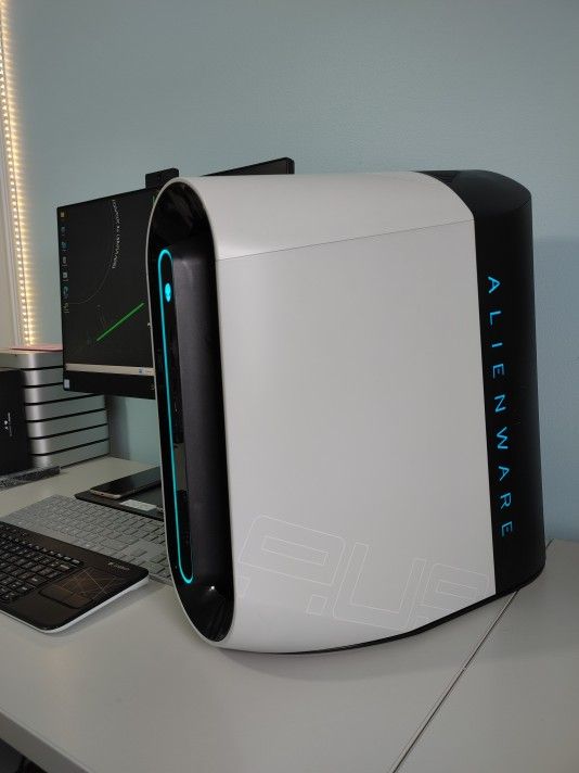 Alienware Aurora R9 i5-9400F 4.10 GHz 16GB 512GB SSD+1TB 750W GTX 1060 6GB ( NO TRADES)